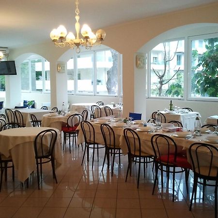 Mini hotel ريميني المظهر الخارجي الصورة